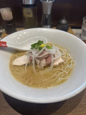 限定 鶏と豚骨