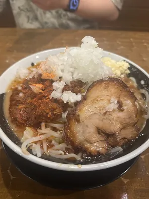 辛 洋二郎